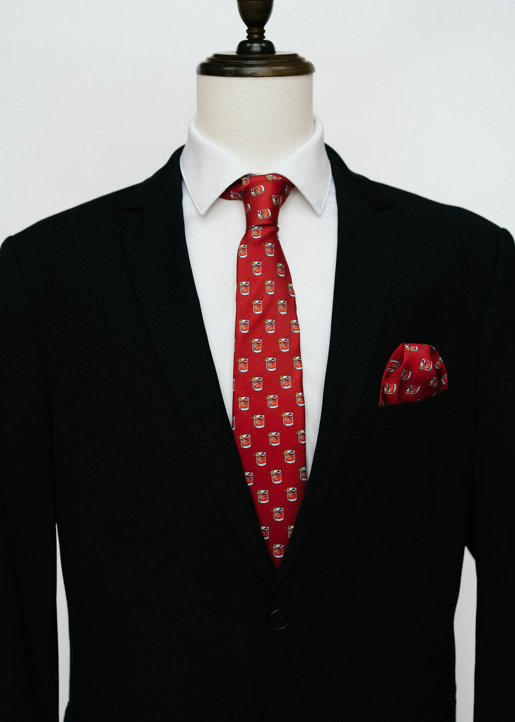 Old Fashioned Necktie – Red
