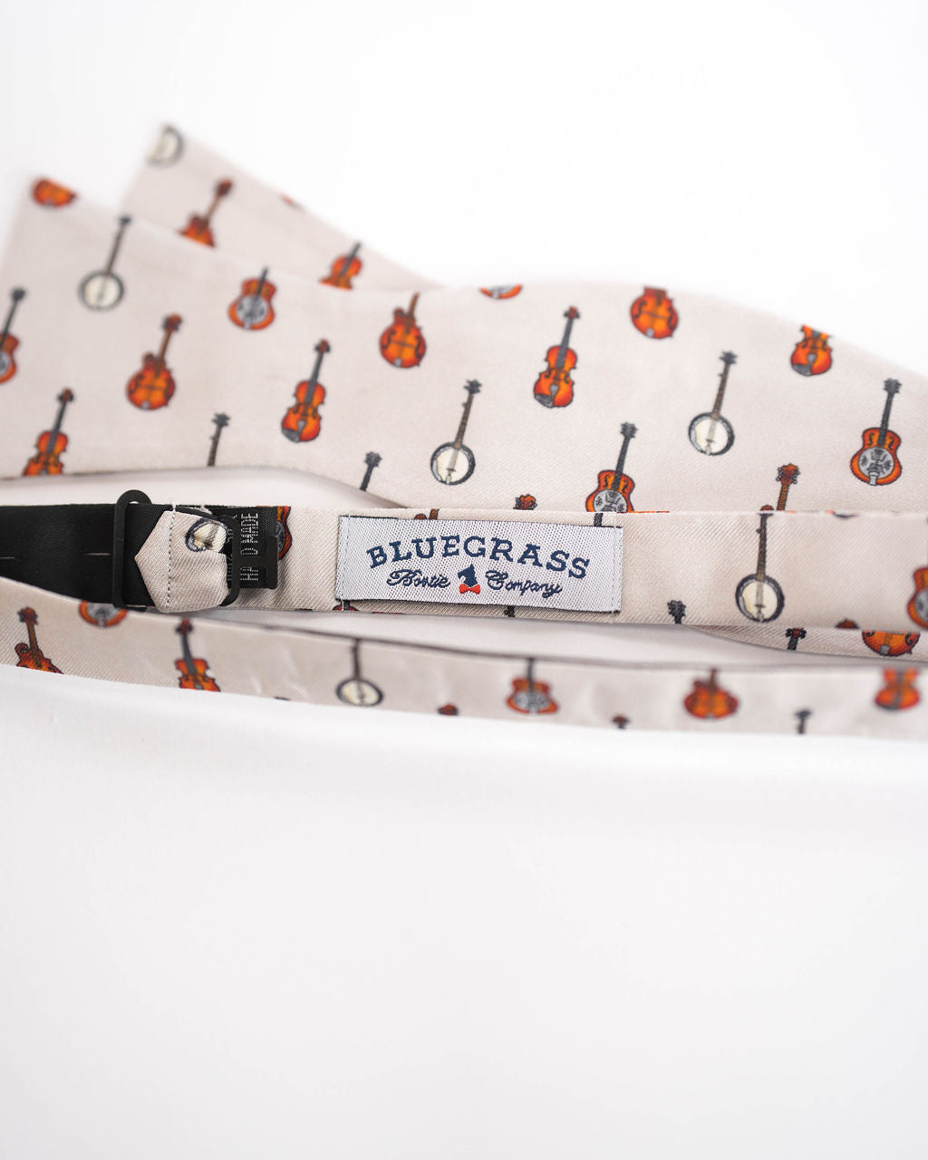 Bluegrass Instruments Bowtie – White
